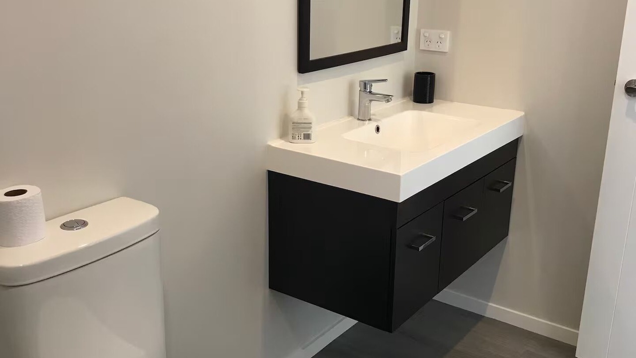 Photo of Bathroom in Omanu