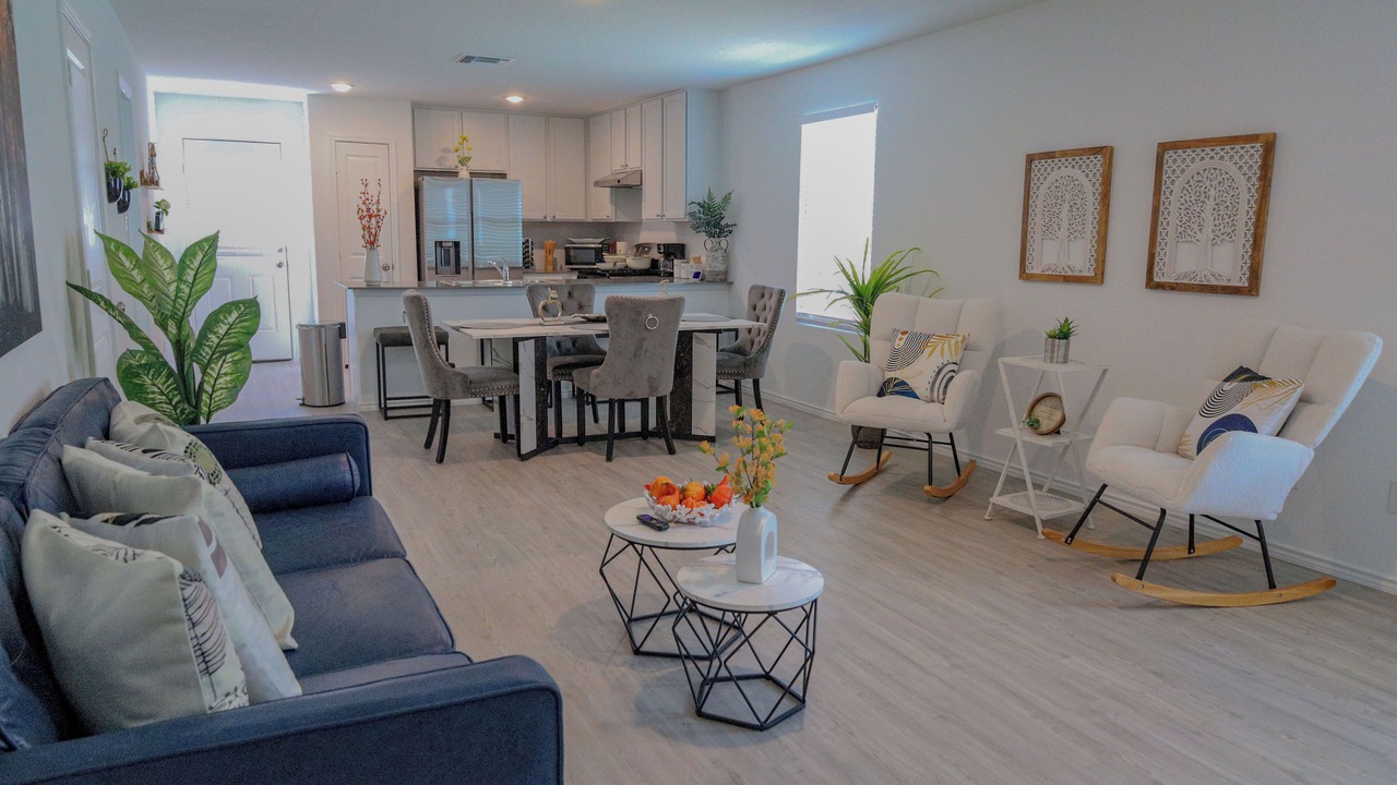 Photo of Livingroom in West San Antonio