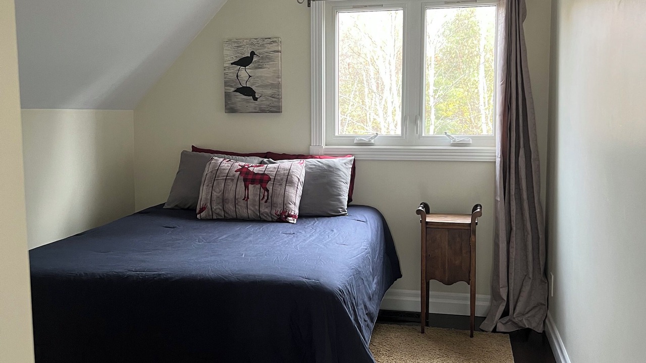 Photo of Bedroom in Magnetawan