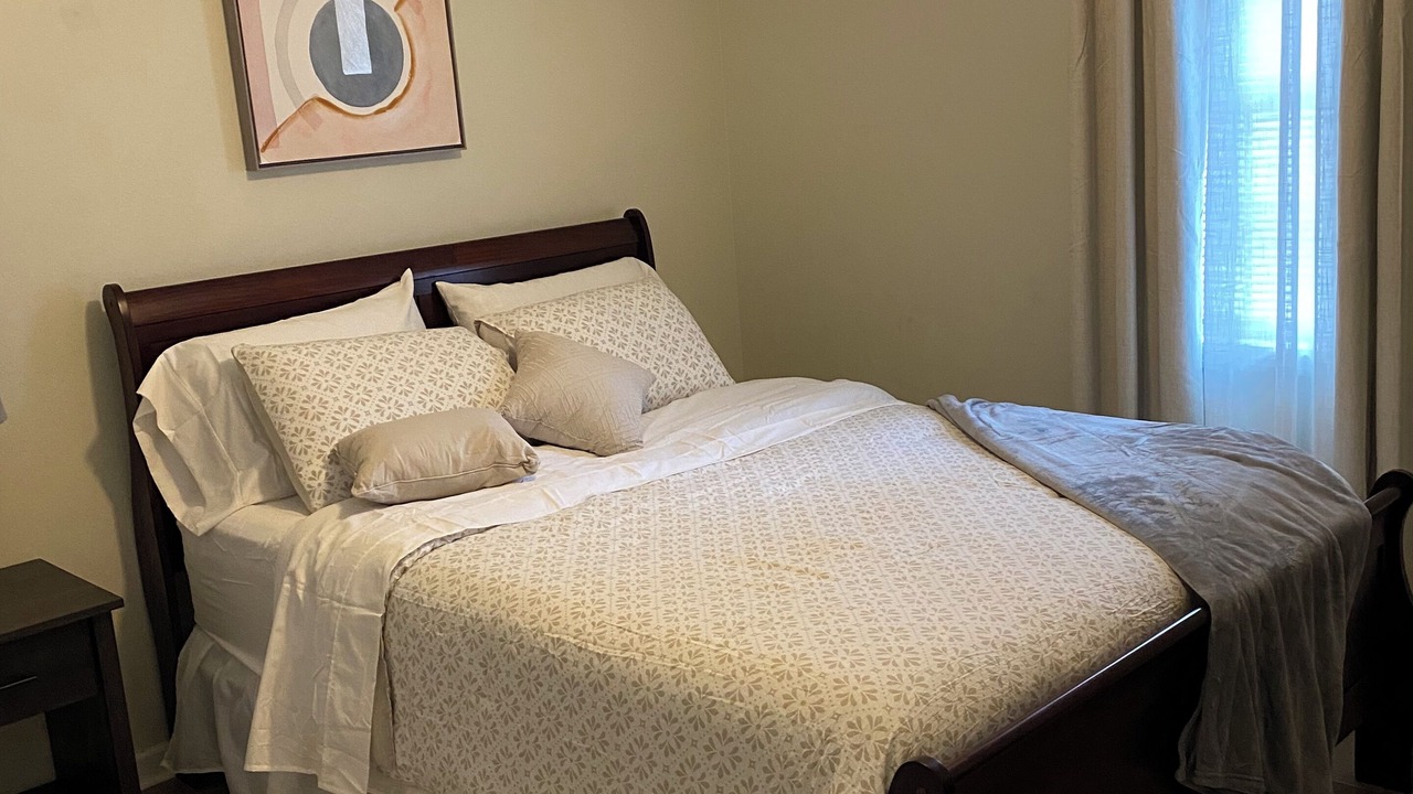 Photo of Bedroom in Brownsville