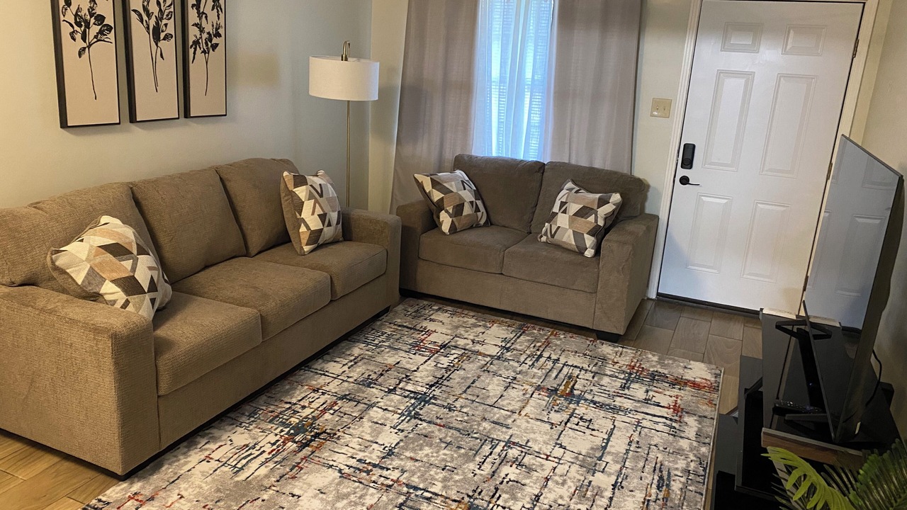 Photo of Livingroom in Brownsville