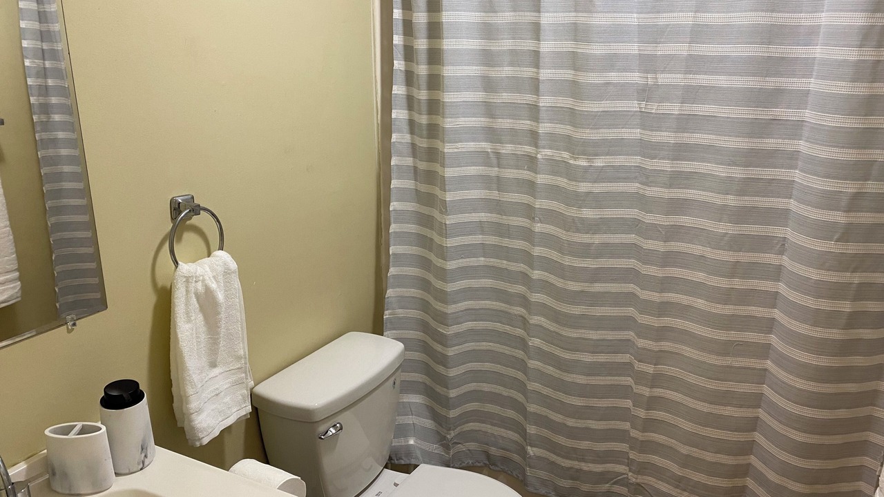 Photo of Bathroom in Brownsville