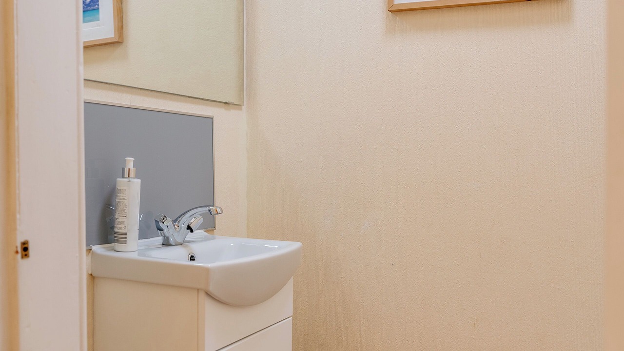 Photo of Bathroom in Newington