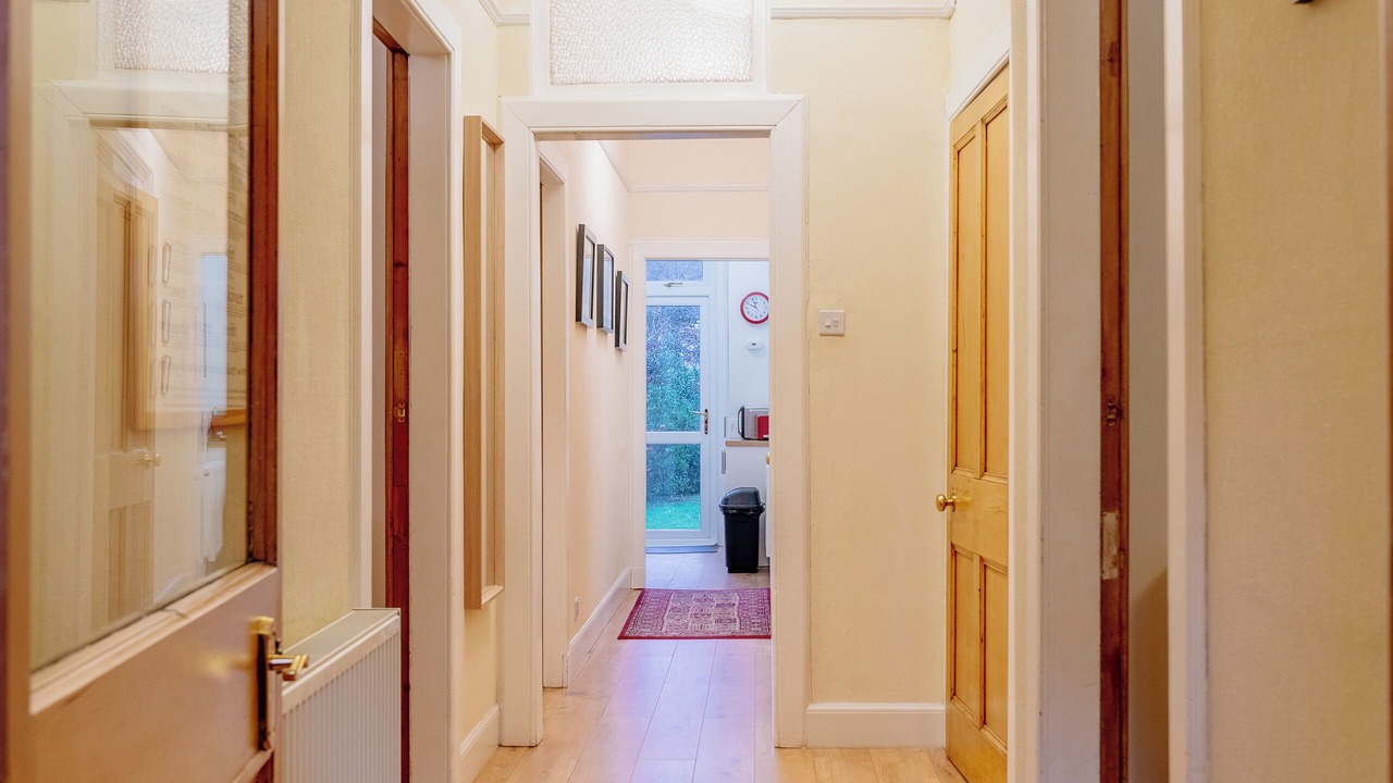 Photo of Others in Newington