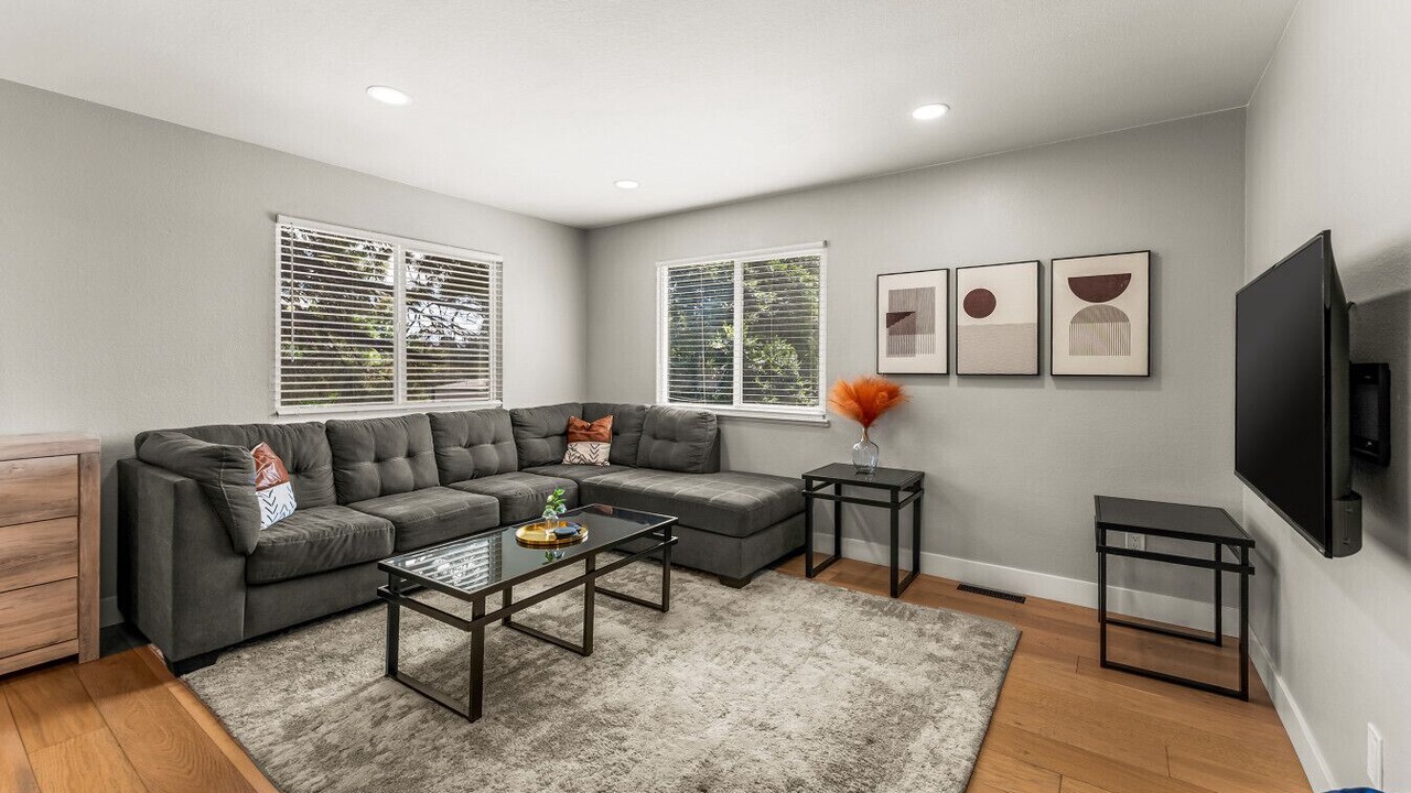 Photo of Bedroom in Scenic Heights