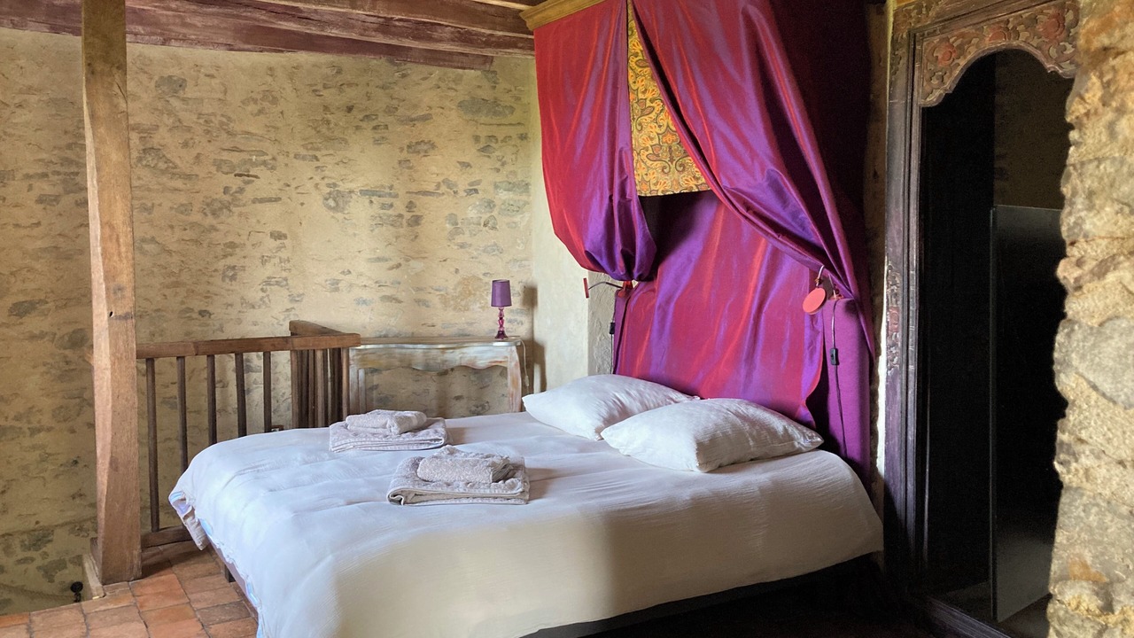 Photo of Bedroom in Chammes