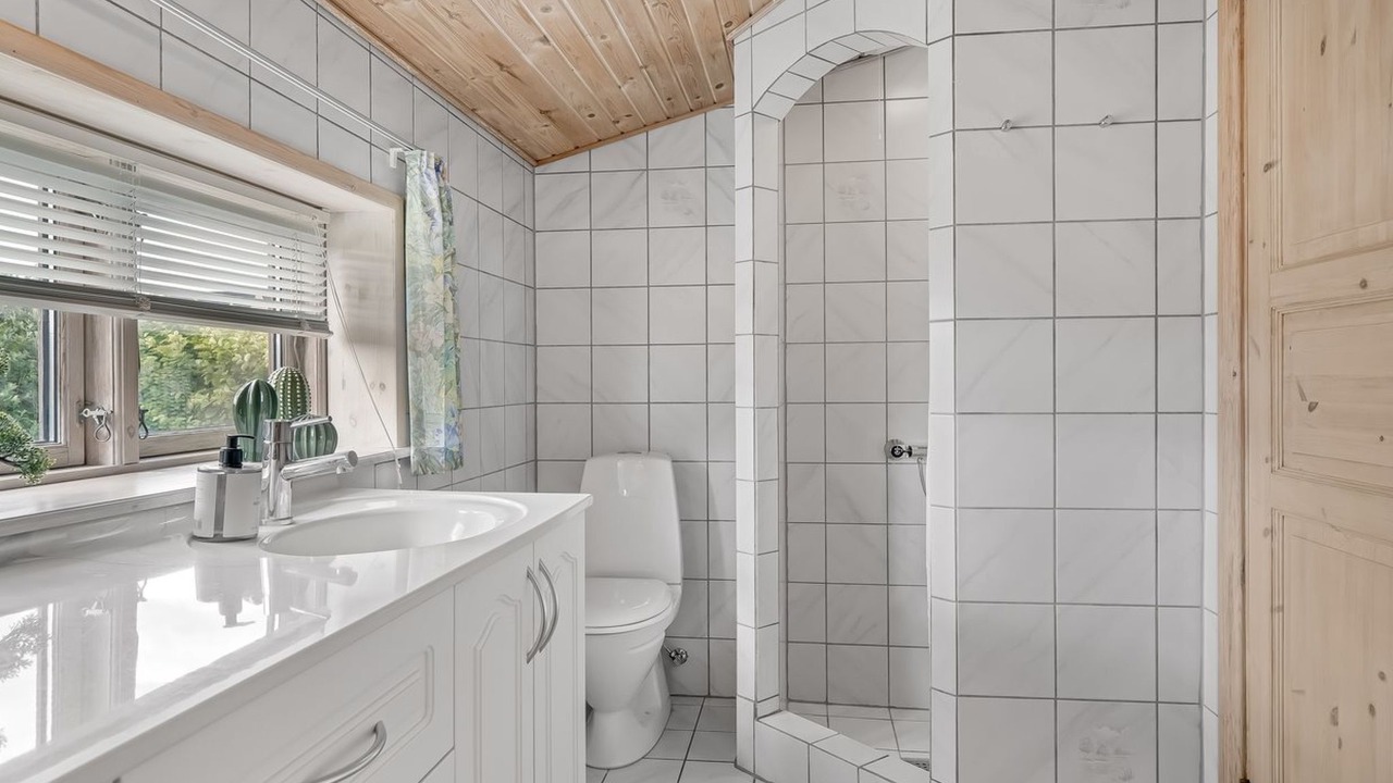 Photo of Bathroom in Thyboron