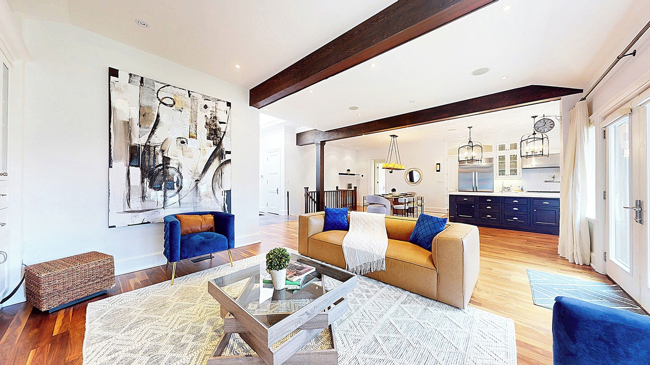 Photo of Livingroom in Thornhill