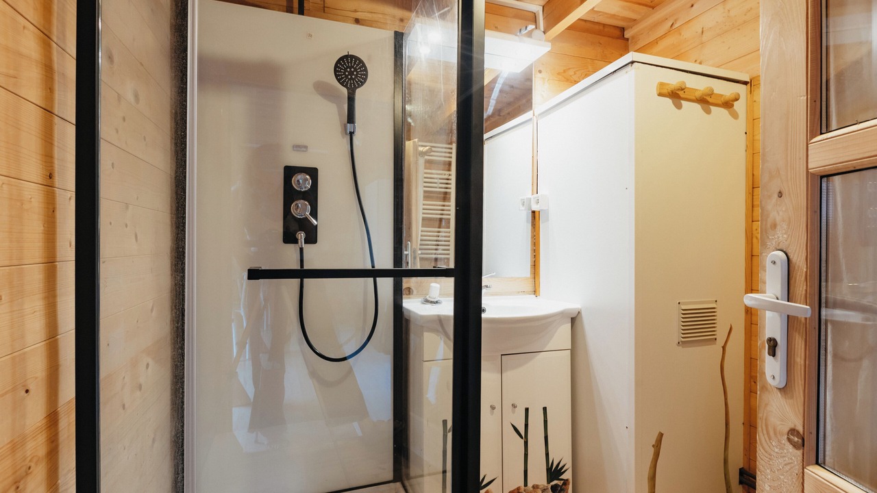 Photo of Bathroom in Piencourt