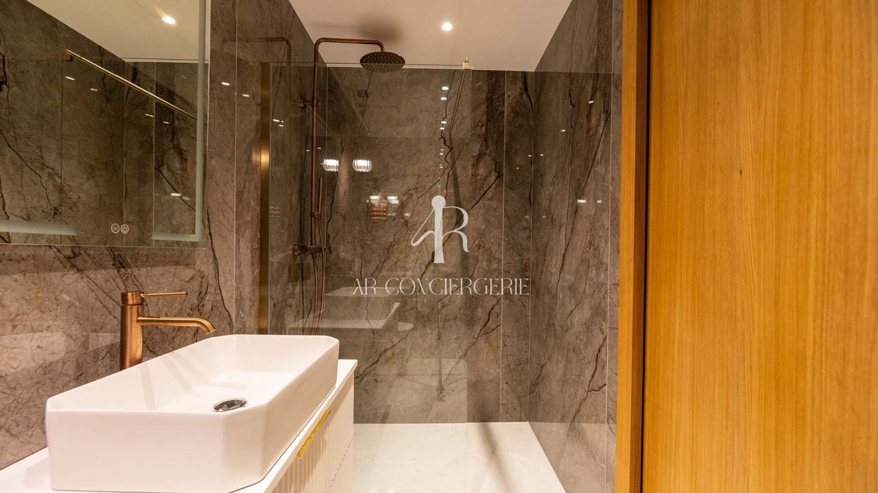 Photo of Bathroom in Pinarellu