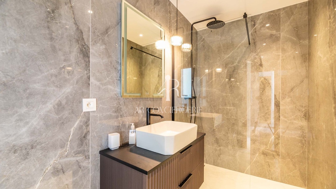 Photo of Bathroom in Pinarellu