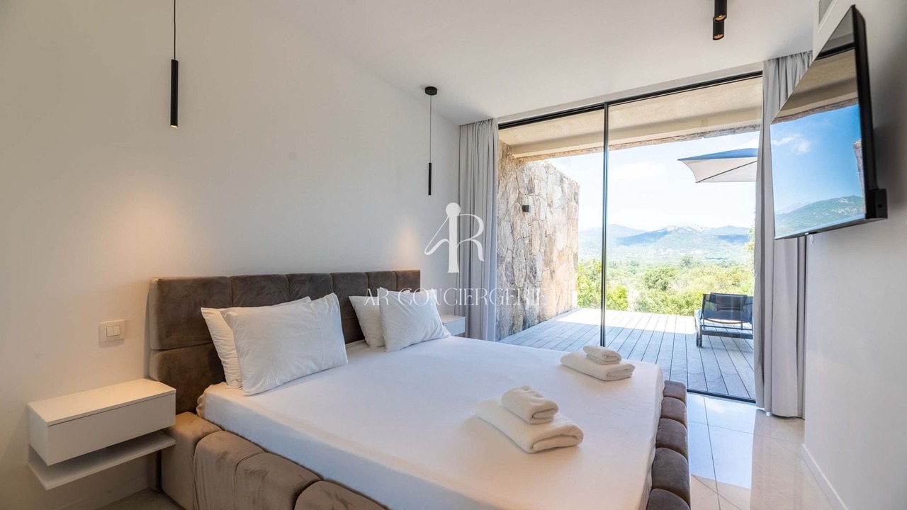 Photo of Bedroom in Pinarellu