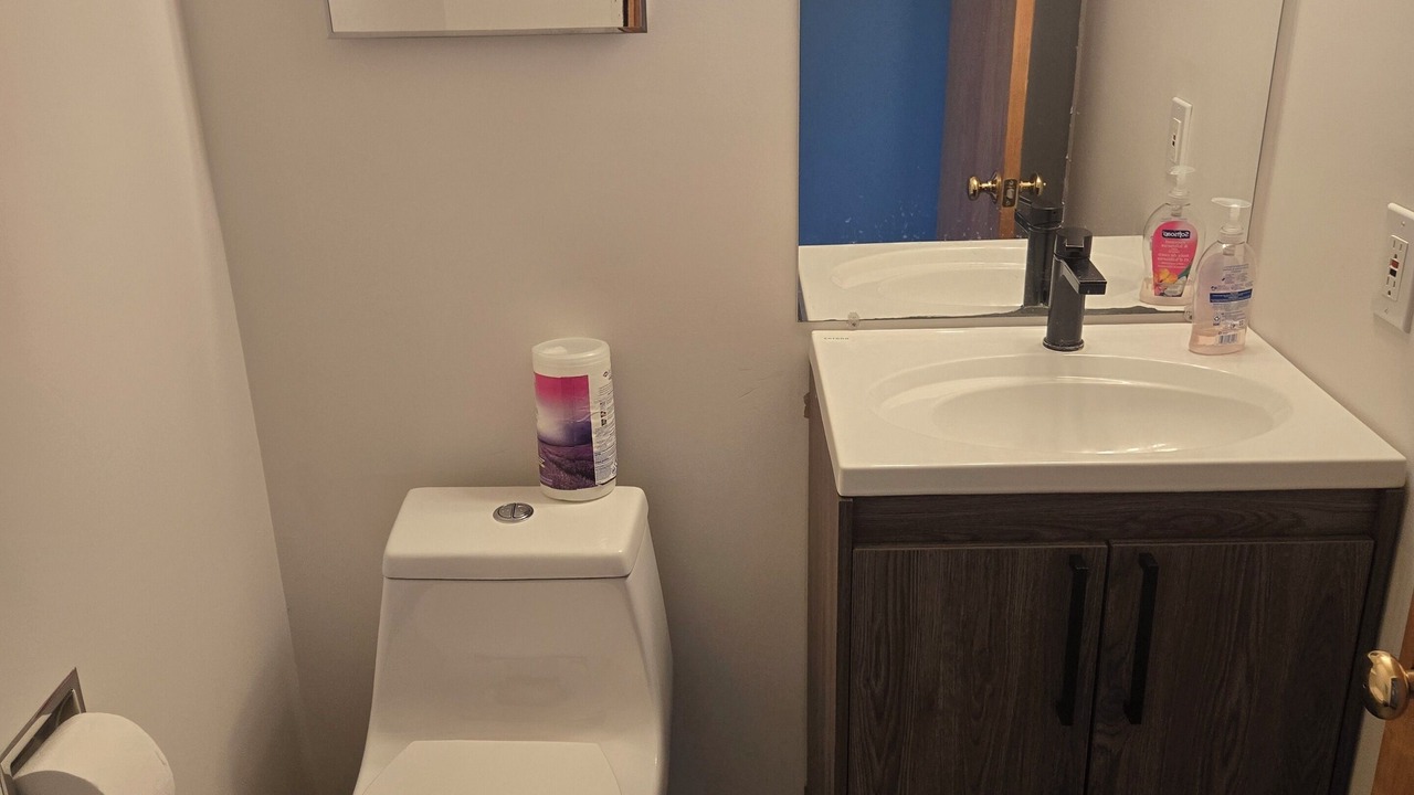 Photo of Bathroom in Eckerman
