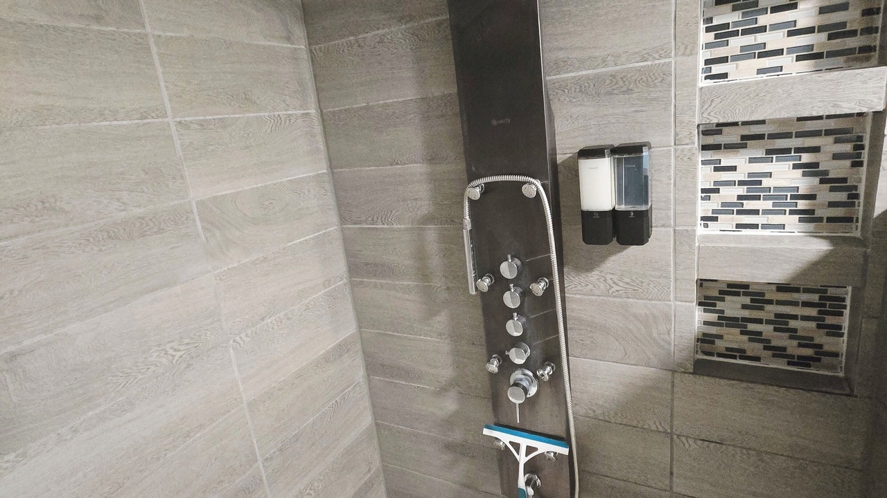 Photo of Bathroom in Eckerman