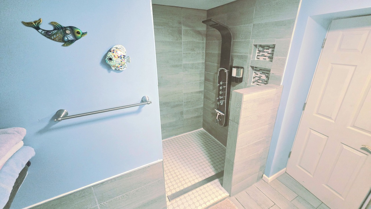 Photo of Bathroom in Eckerman