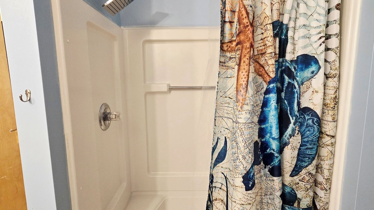 Photo of Bathroom in Eckerman