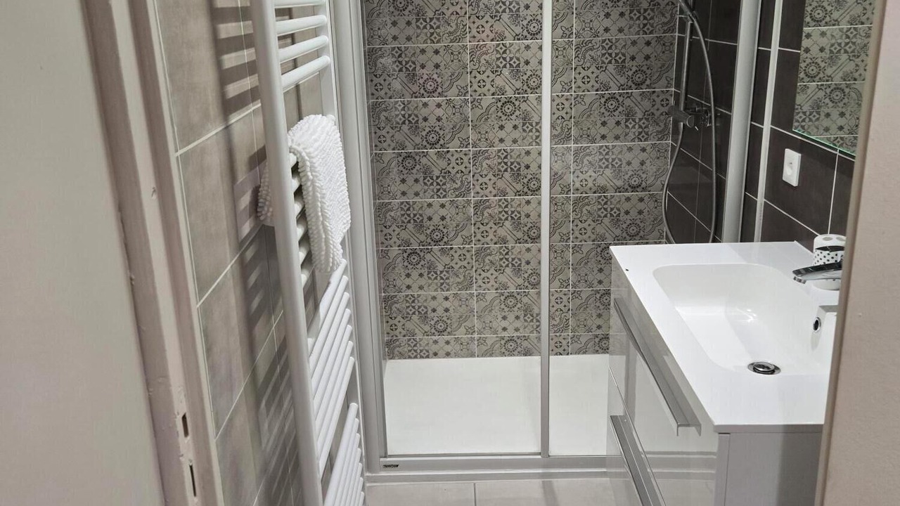 Photo of Bathroom in Orges