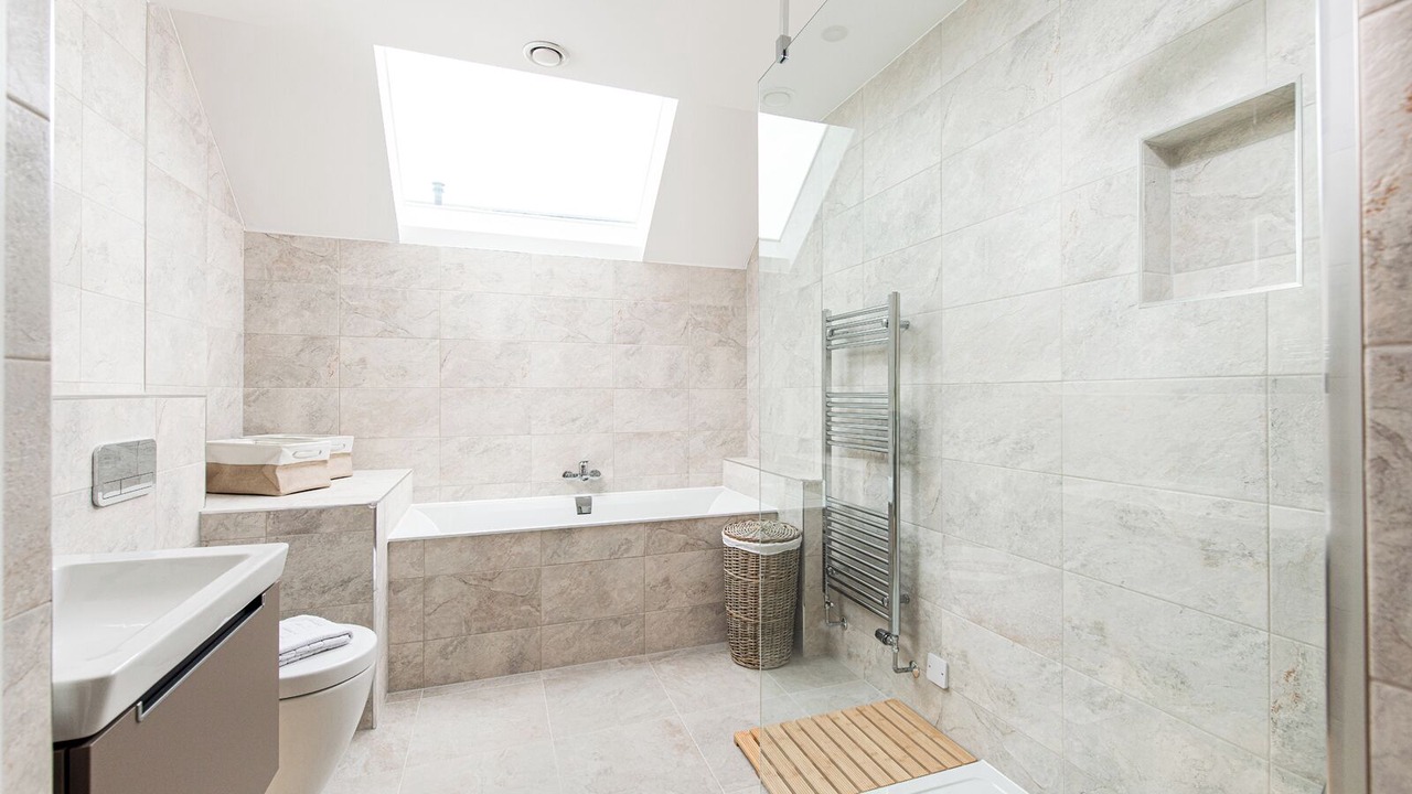 Photo of Bathroom in Holworth