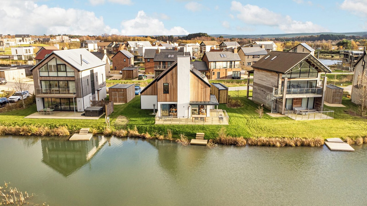 Photo of Outdoor in Holworth