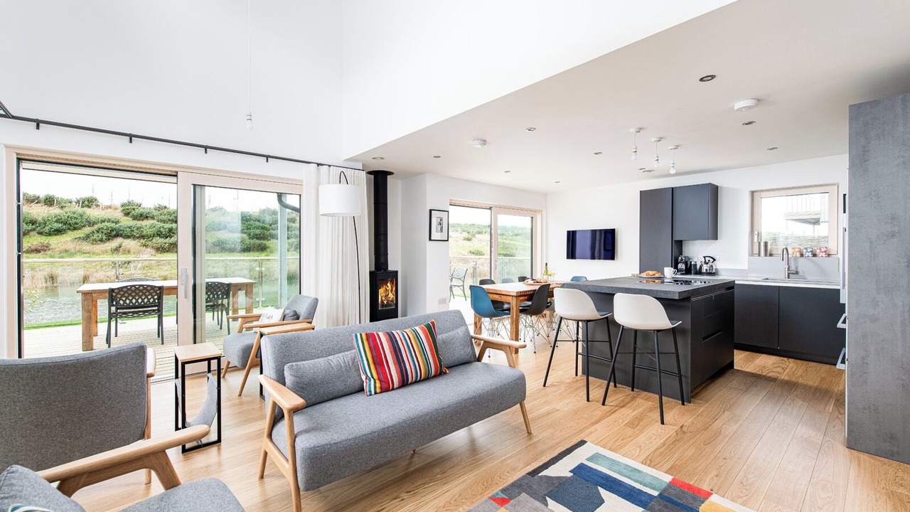 Photo of Livingroom in Holworth