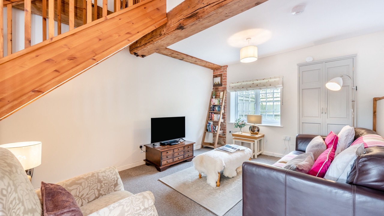 Photo of Livingroom in Upper Dicker