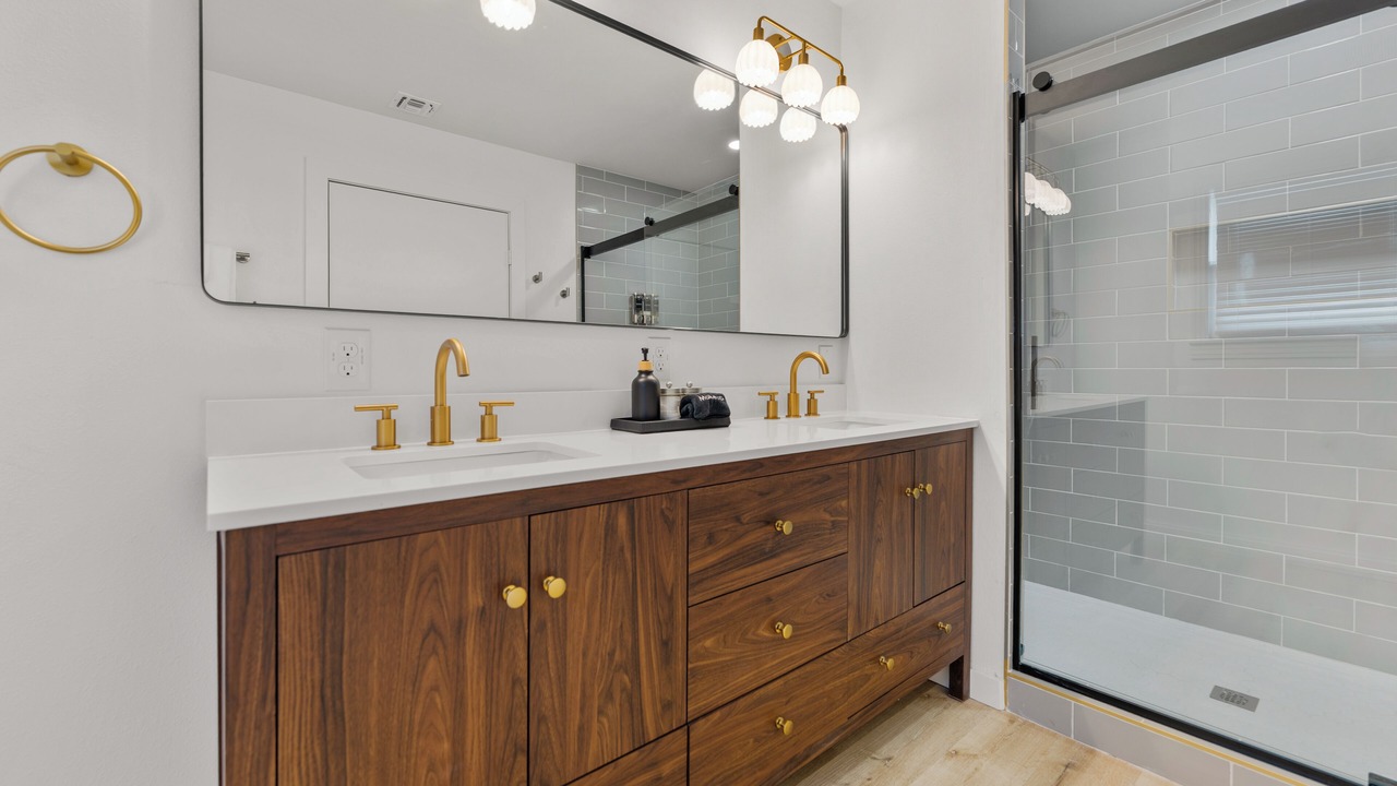 Photo of Bathroom in Dean Highland