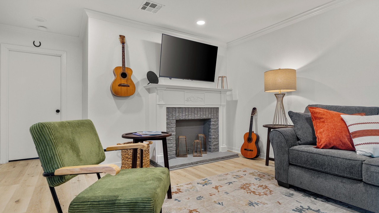 Photo of Livingroom in Dean Highland