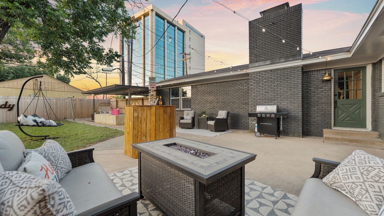 Photo of Patio Balcony in Dean Highland