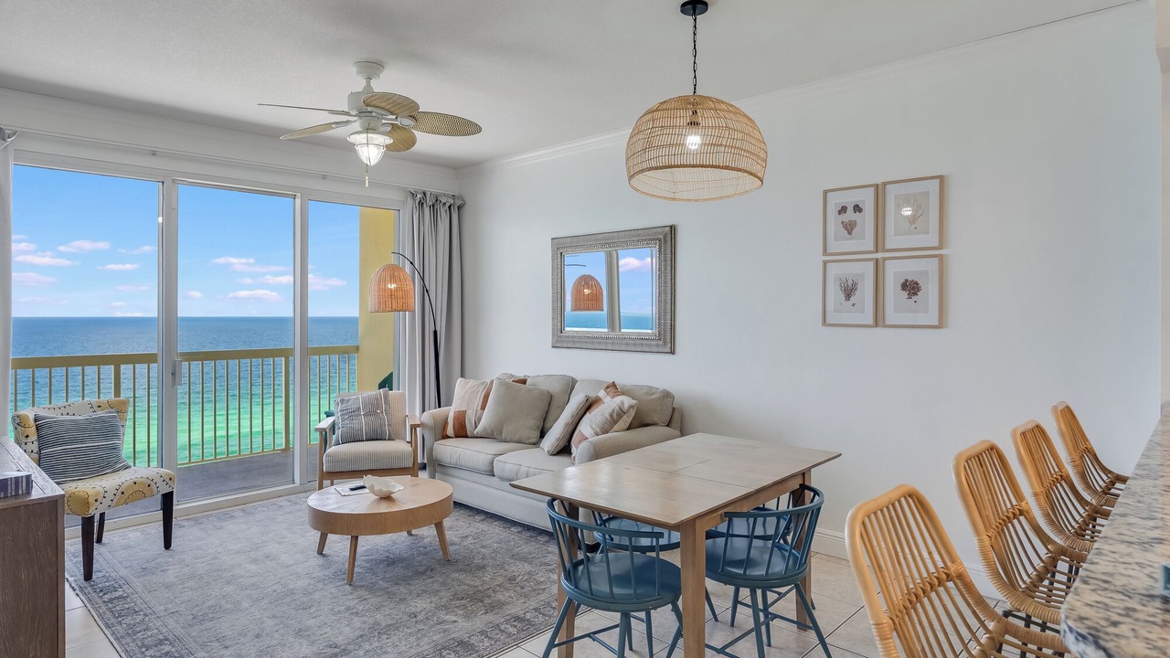 Photo of Livingroom in Miramar Beach