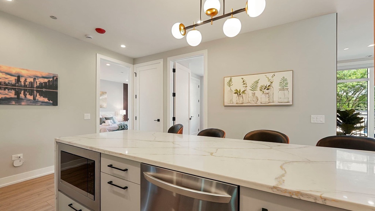 Photo of Others in Tri-Taylor