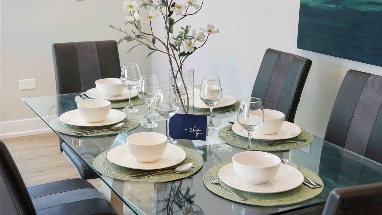 Photo of Others in Tri-Taylor