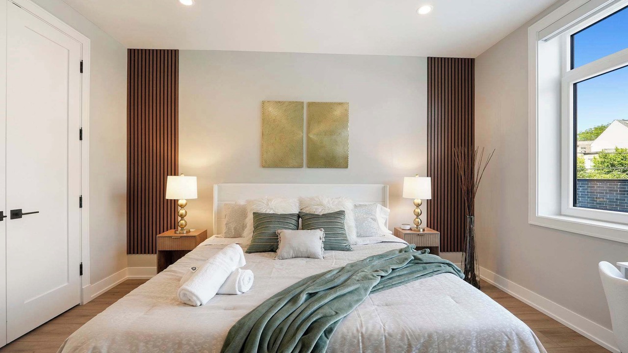 Photo of Others in Tri-Taylor