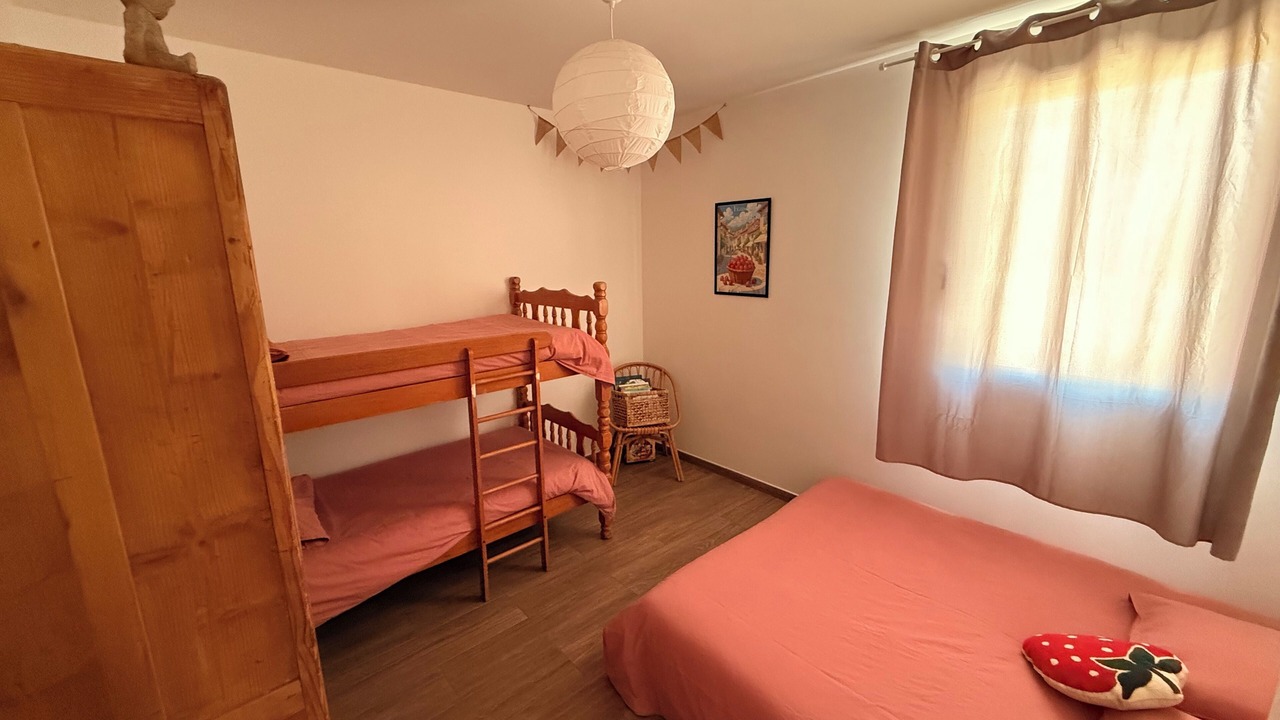 Photo of Bedroom in Caderousse
