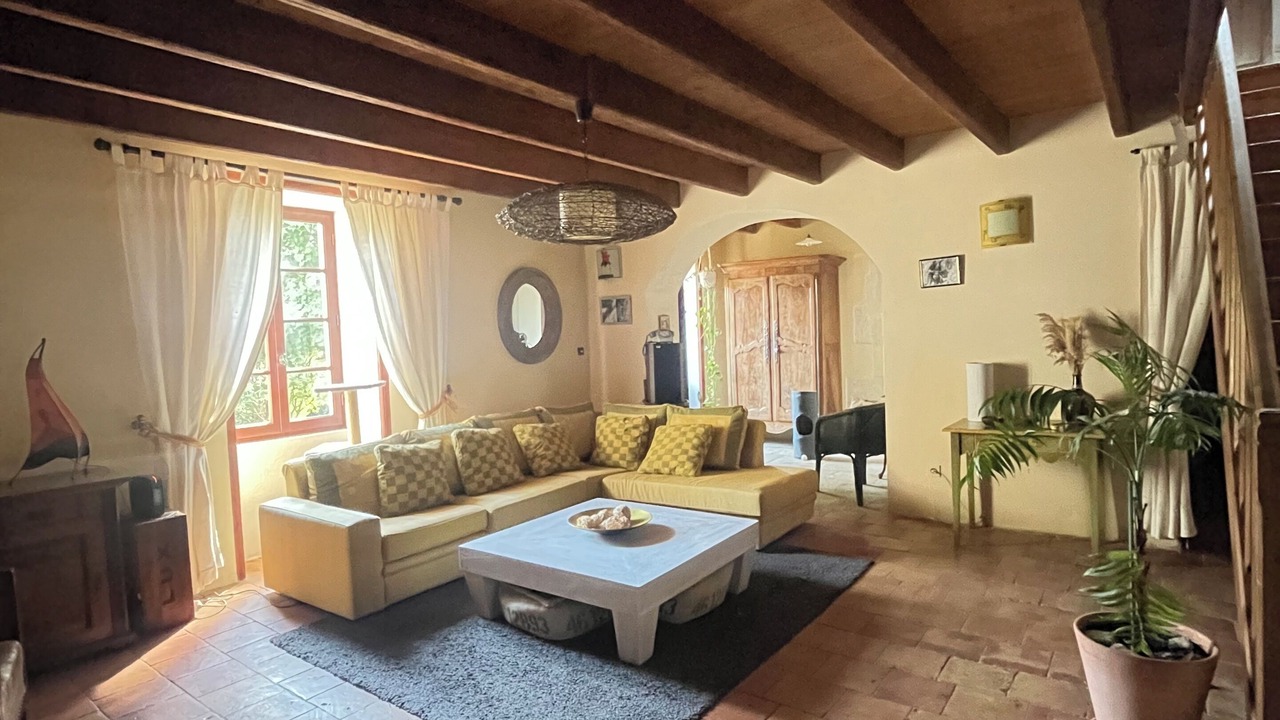 Photo of Livingroom in Le Gue-de-Velluire