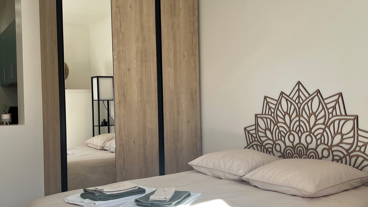 Photo of Bedroom in Audun-le-Tiche