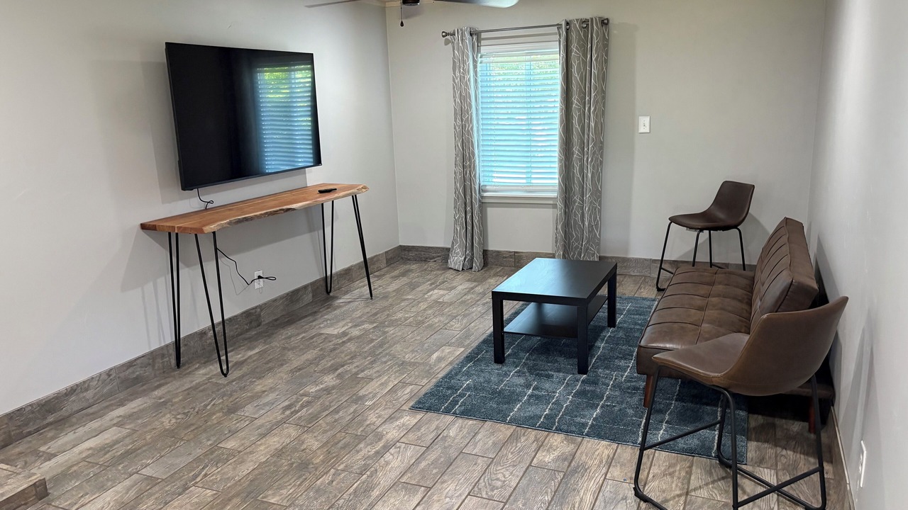 Photo of Livingroom in Pottsboro