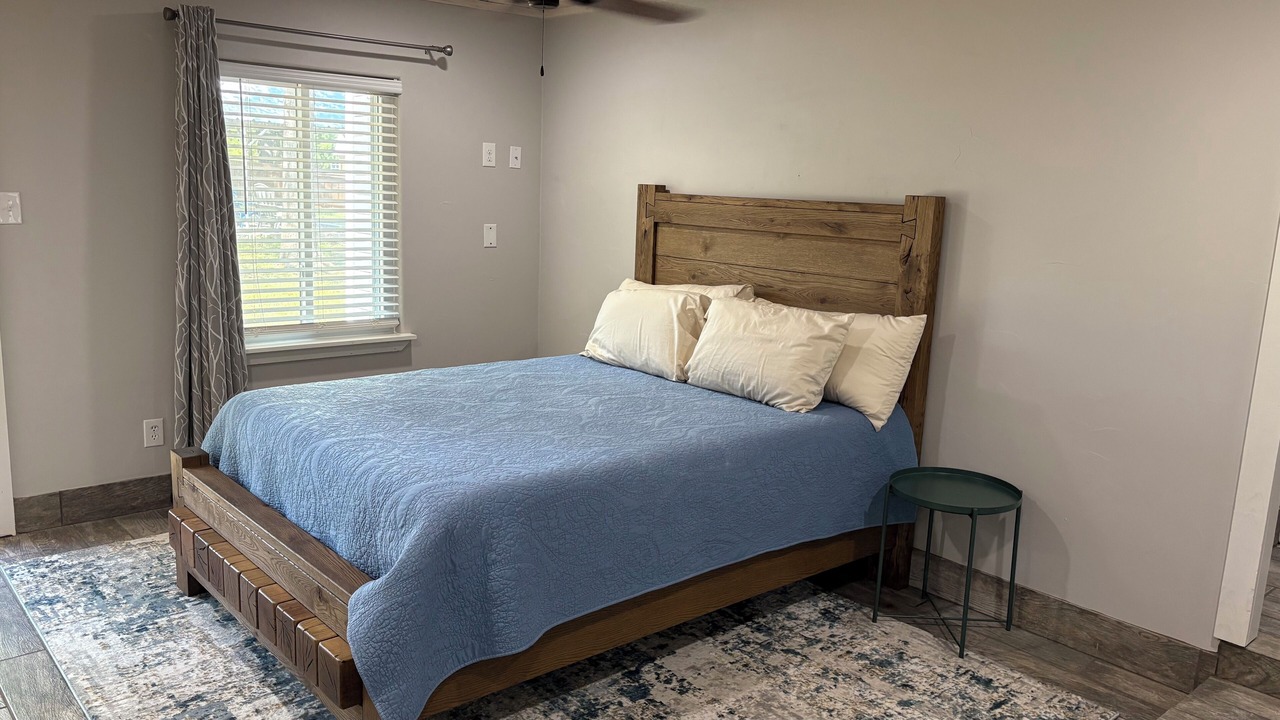 Photo of Bedroom in Pottsboro