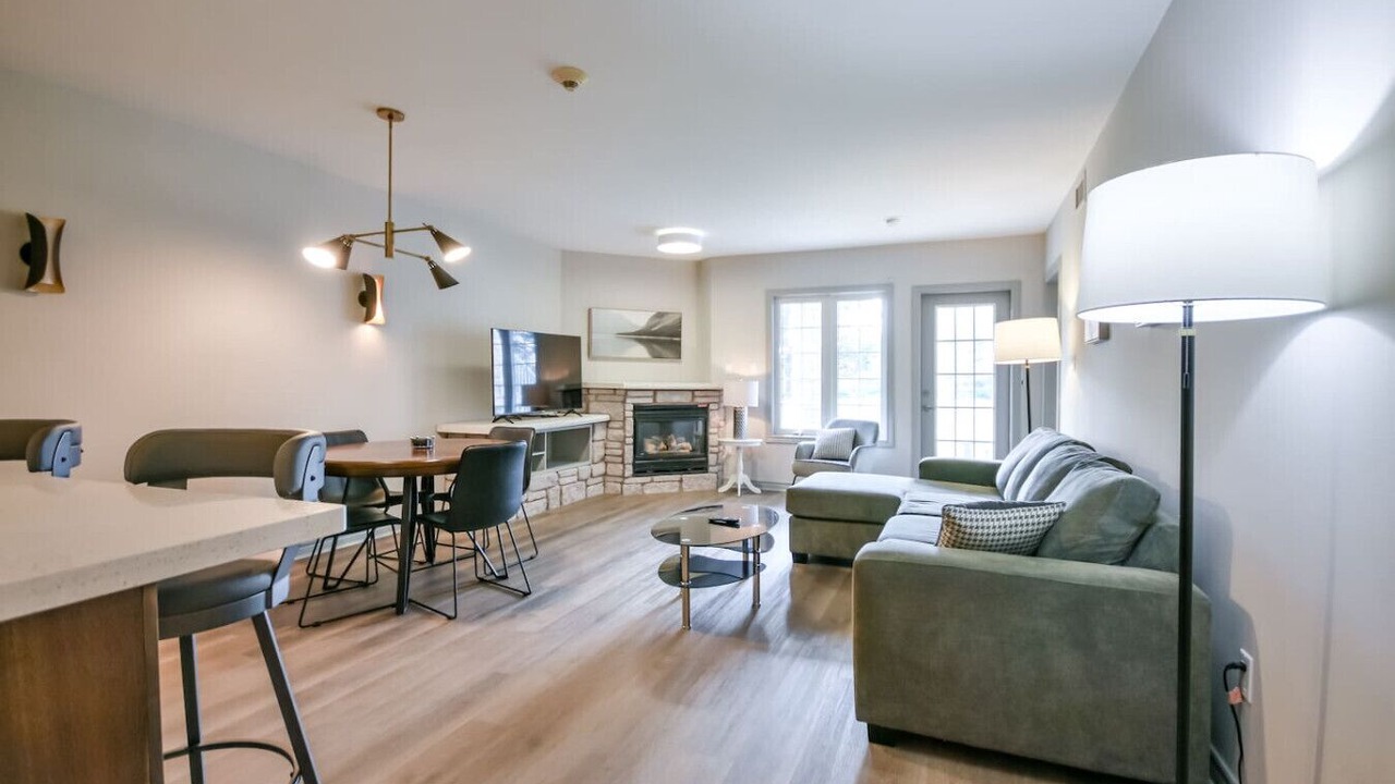 Photo of Livingroom in Oro-Medonte
