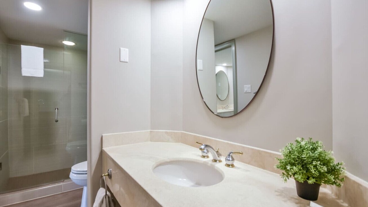 Photo of Bathroom in Oro-Medonte