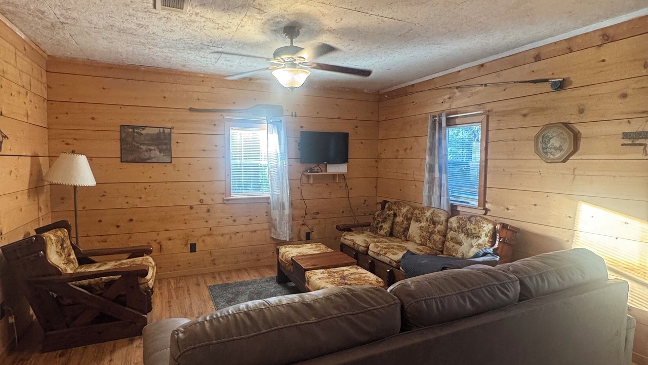 Photo of Livingroom in Dickinson