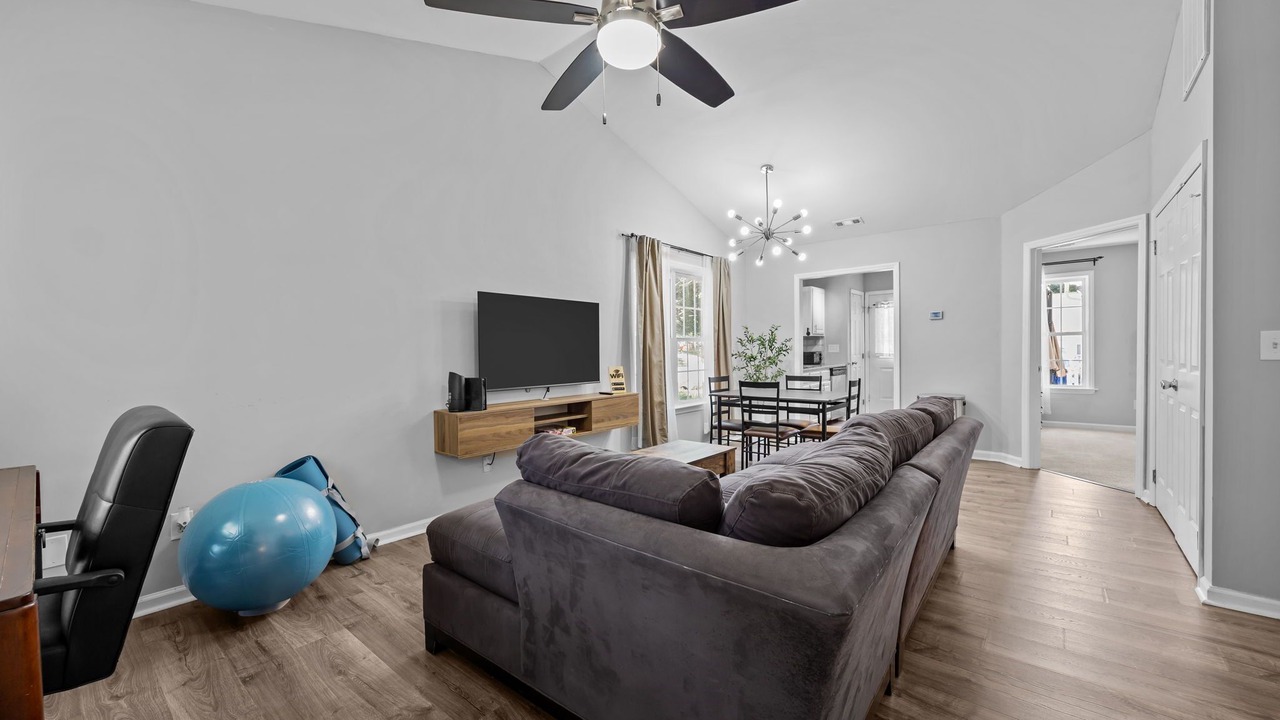 Photo of Livingroom in Wake Forest