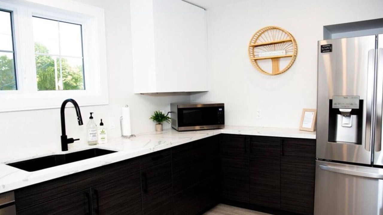 Photo of Kitchen in Grand Bend