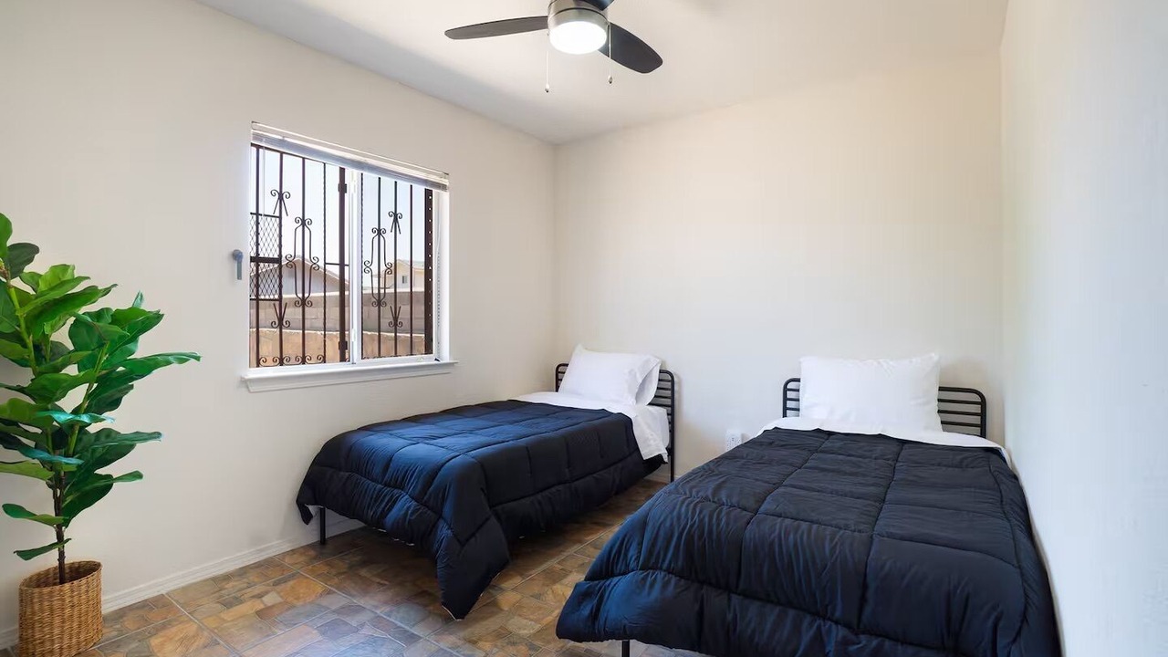 Photo of Bedroom in Biggs Field