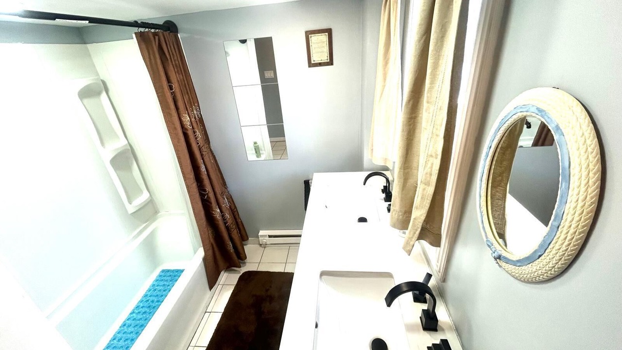 Photo of Bathroom in Kingston