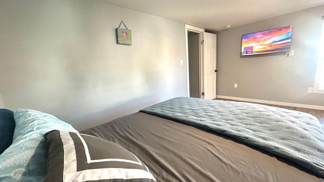 Photo of Bedroom in Kingston