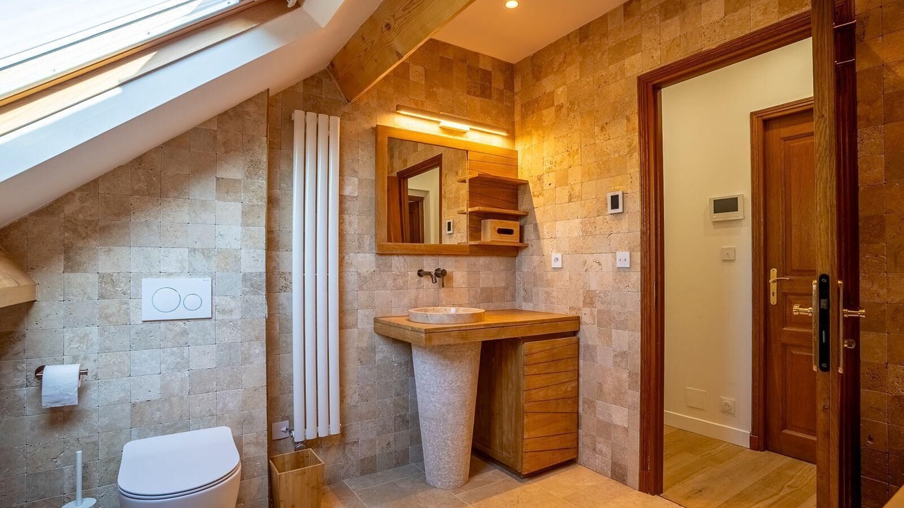 Photo of Bathroom in Tillay-le-Peneux