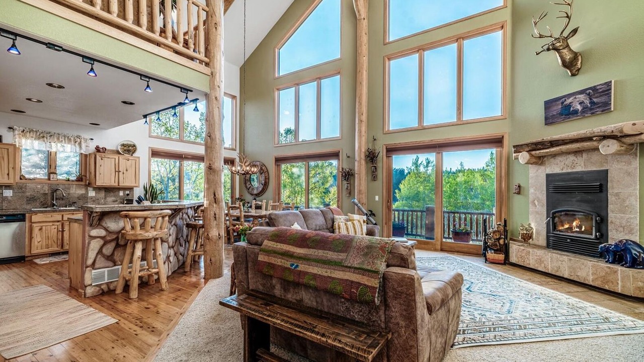 Photo of Livingroom in Jefferson