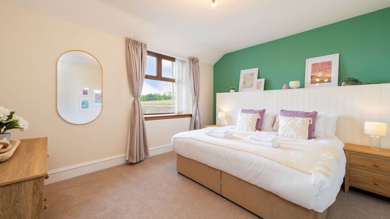 Photo of Bedroom in Maud