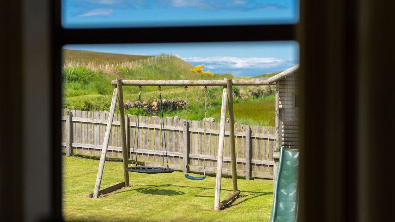 Photo of Others in Maud