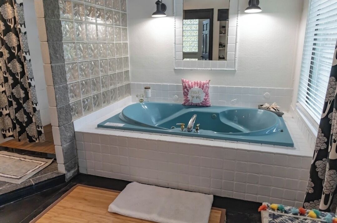 Photo of Bathroom in Nocona